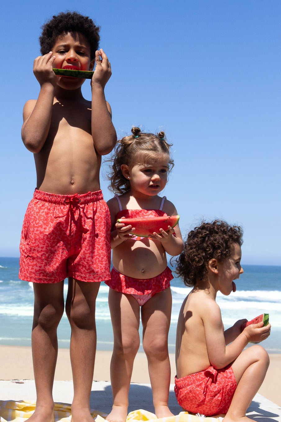 PANTALÓN CORTO DE NIÑO/A BUAH